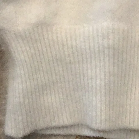 Vintage White bling Angora Sweater /top - Picture 6 of 6